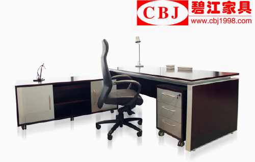 板式辦公桌